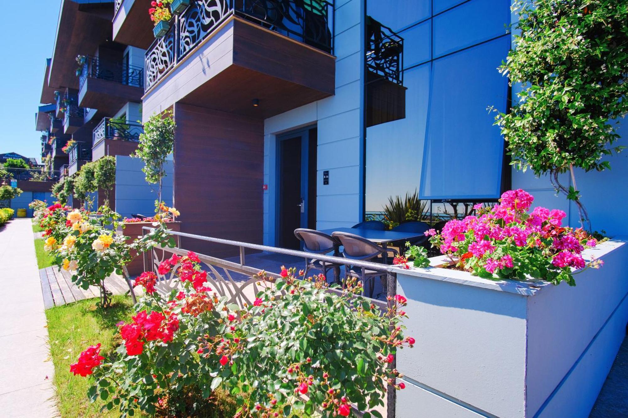 Peerless Otel